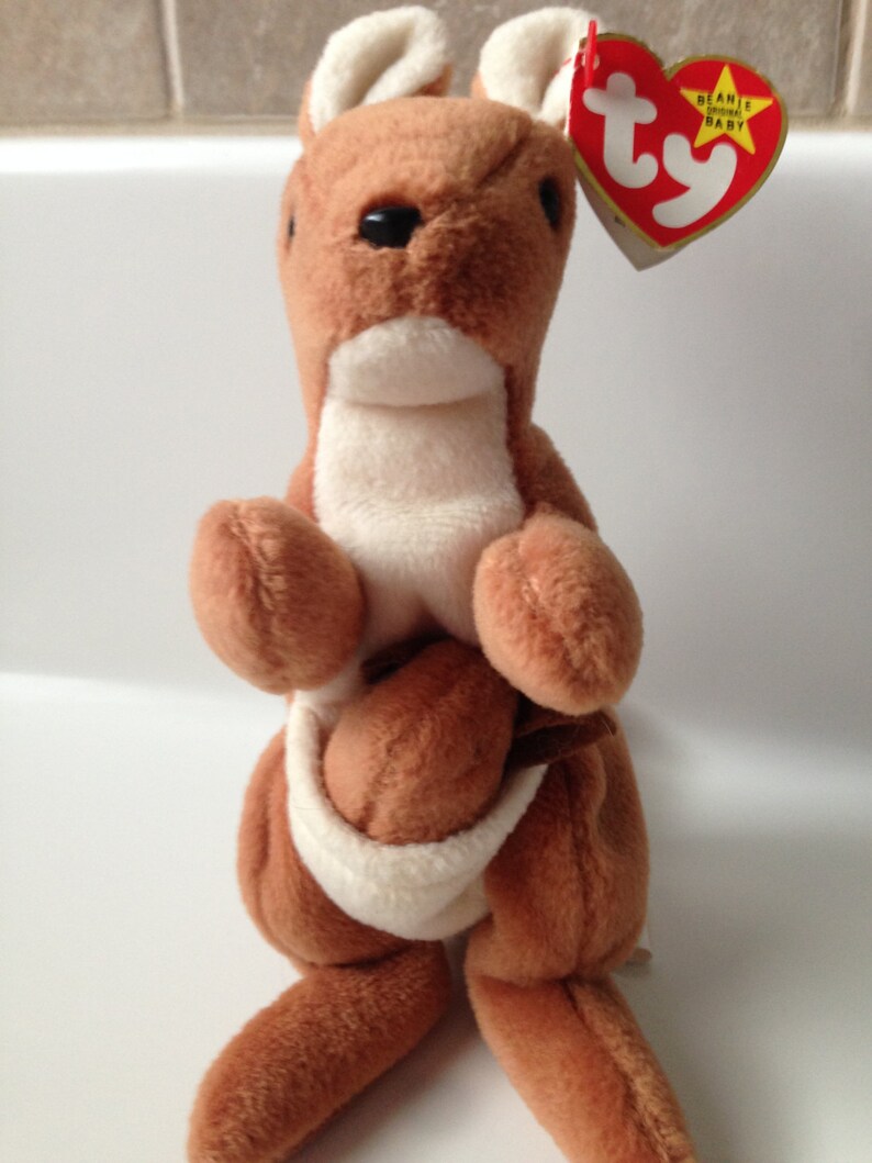 1996 pouch beanie baby