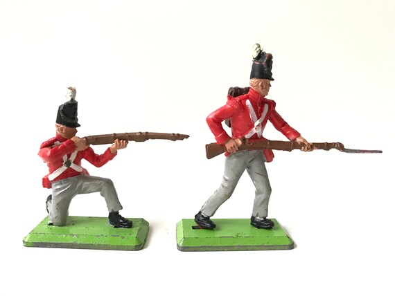 queen's guard toy soldiers