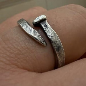 Massief 925 sterling zilveren nagelring, geluksring, op maat gemaakte trouwring, handgemaakte sieraden, gesmeed zilveren nagelcadeau