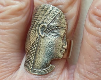 Klejnot Nilu, pierścień faraona egipskiego w stylu art déco, Ra Sons, starożytna egipska rekonstrukcja, niestandardowy pierścień w stylu egipskim wykonany z metalu pochodzącego z recyklingu