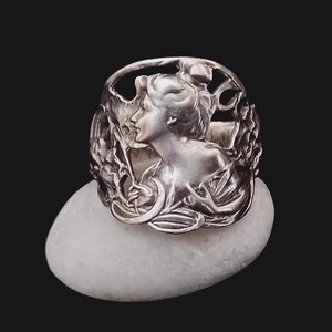 Art Nouveau Style Ring, Solid Sterling Silver Ring, Custom Ring, Bellle Époque Design, Vintage Mother&#39;s Gift, Handmade Jewelry, Handcrafted