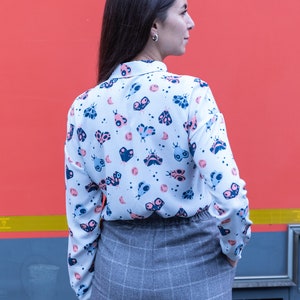 Laura Shirt shirt with long sleeves and collar, Lunar Moths print image 5