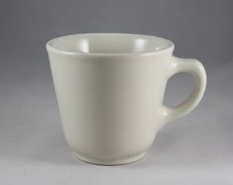 Vintage Coffee/ Diner Mug (Homer Laughlin China- USA, 1971) Off-White Ceramic