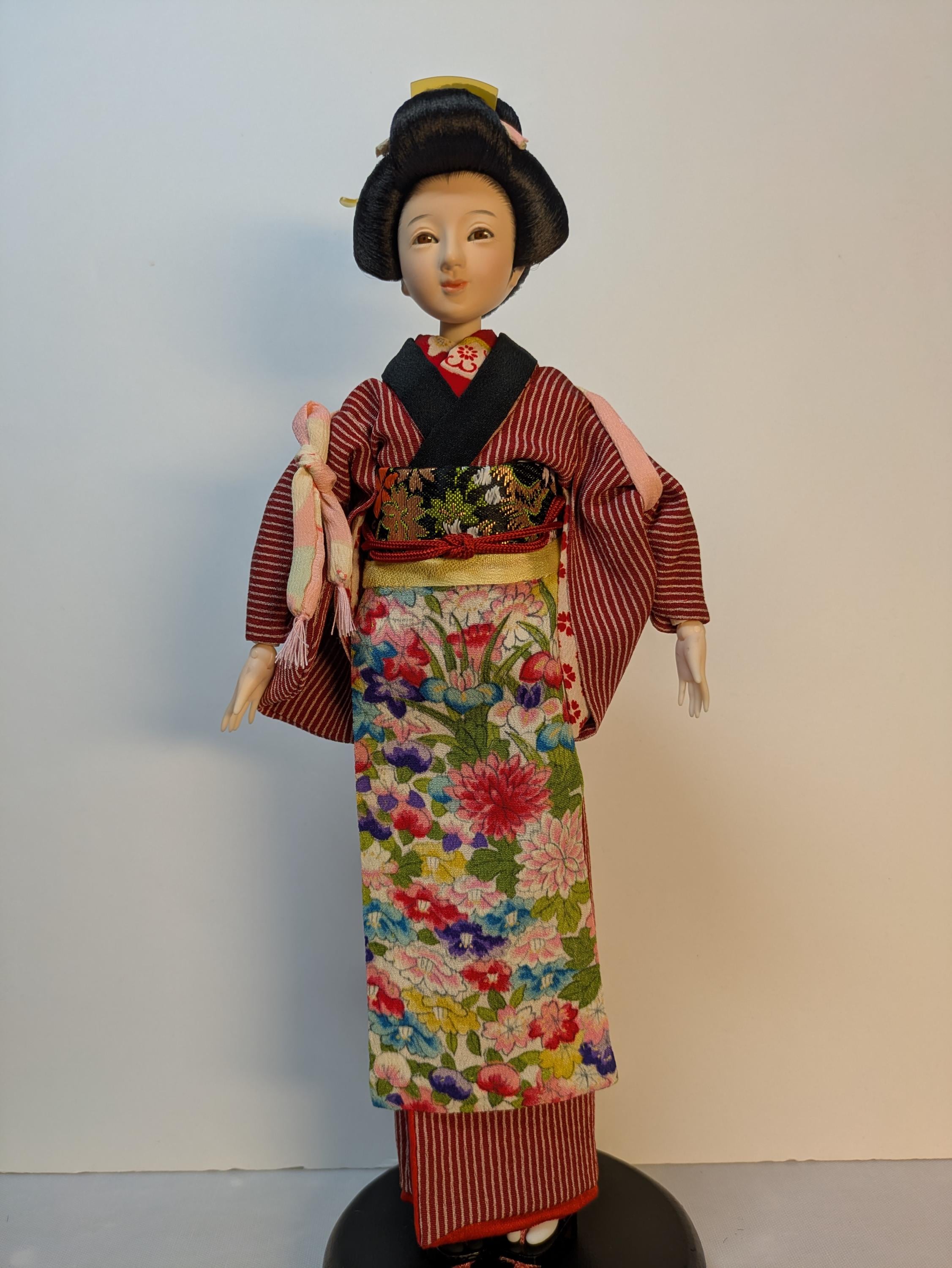 1/6胡粉仕上げのヘッド付ドール花嫁『千鶴』衣装とドールスタンド付き 1/6胡粉仕上げのヘッド付ドール花嫁『千鶴』衣装とドールスタンド付き