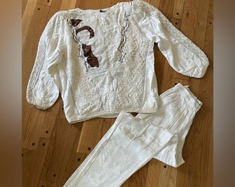 Véritable vintage des années 80 Chal Var blanc tenue pantalon technique mixte pull épaulettes femme M fabriqué en Italie pour soirée à thème streetwear rétro des années 80