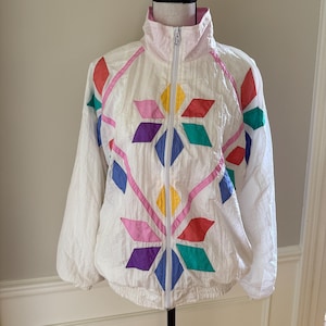 True Vintage 80s Lavon Women M Nylon White Crinkle Nylon Track Jacket with Patchwork Star for Costume Theme Party Retro Streetwear