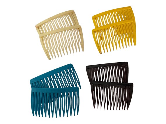 Vintage 80s Hair Combs Cut Out Hearts Plastic, 4 … - image 1