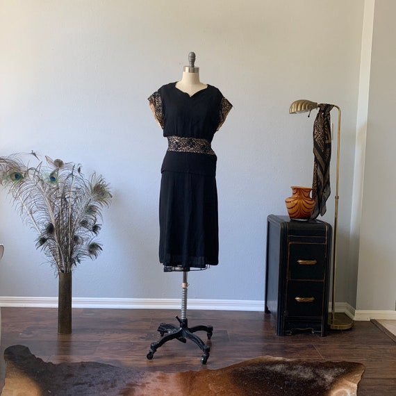 Vintage 1930s rayon dress with lace details