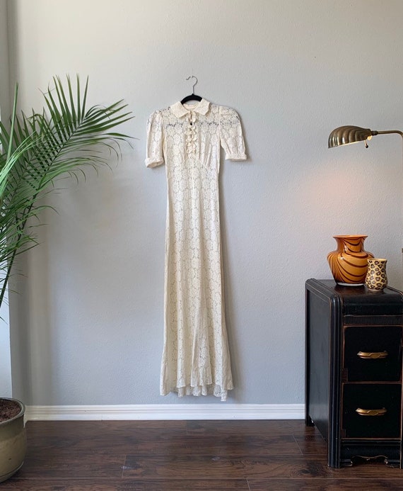 Vintage 1930's cream lace tea dress