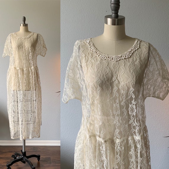 Vintage 1940’s lace dress