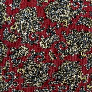 Liberty Of London 100% Silk Men's Necktie - Made In The USA - Free US Shipping 11D