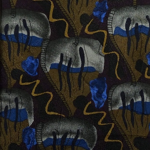 Jerry Garcia 100% Silk Men&#39;s Necktie  &quot;Duck Worm Alarm&quot;  - Free US Shipping - RR7