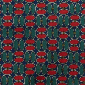 Brooks Brothers 100% Silk Men&#39;s Necktie  - Free US Shipping 7I