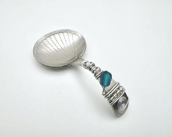 Etched Stainless Steel Candy Spoon: Beaded Nut Scoop