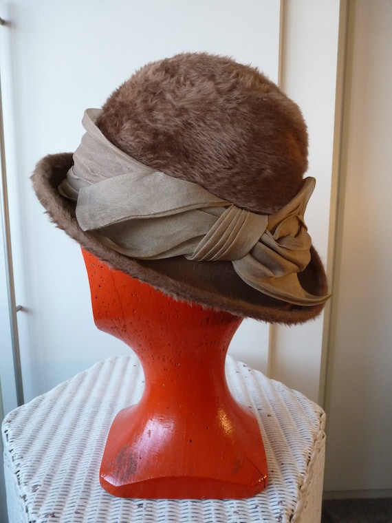 Vintage 1960s Fur Felt Hat, Rabbit Felt Formal Tan Hat. Size  display picture 1