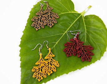 3D printed oak leaf earrings / Lightweight plastic dangle earrings / Eco-friendly handmade jewelry by Winter Hill