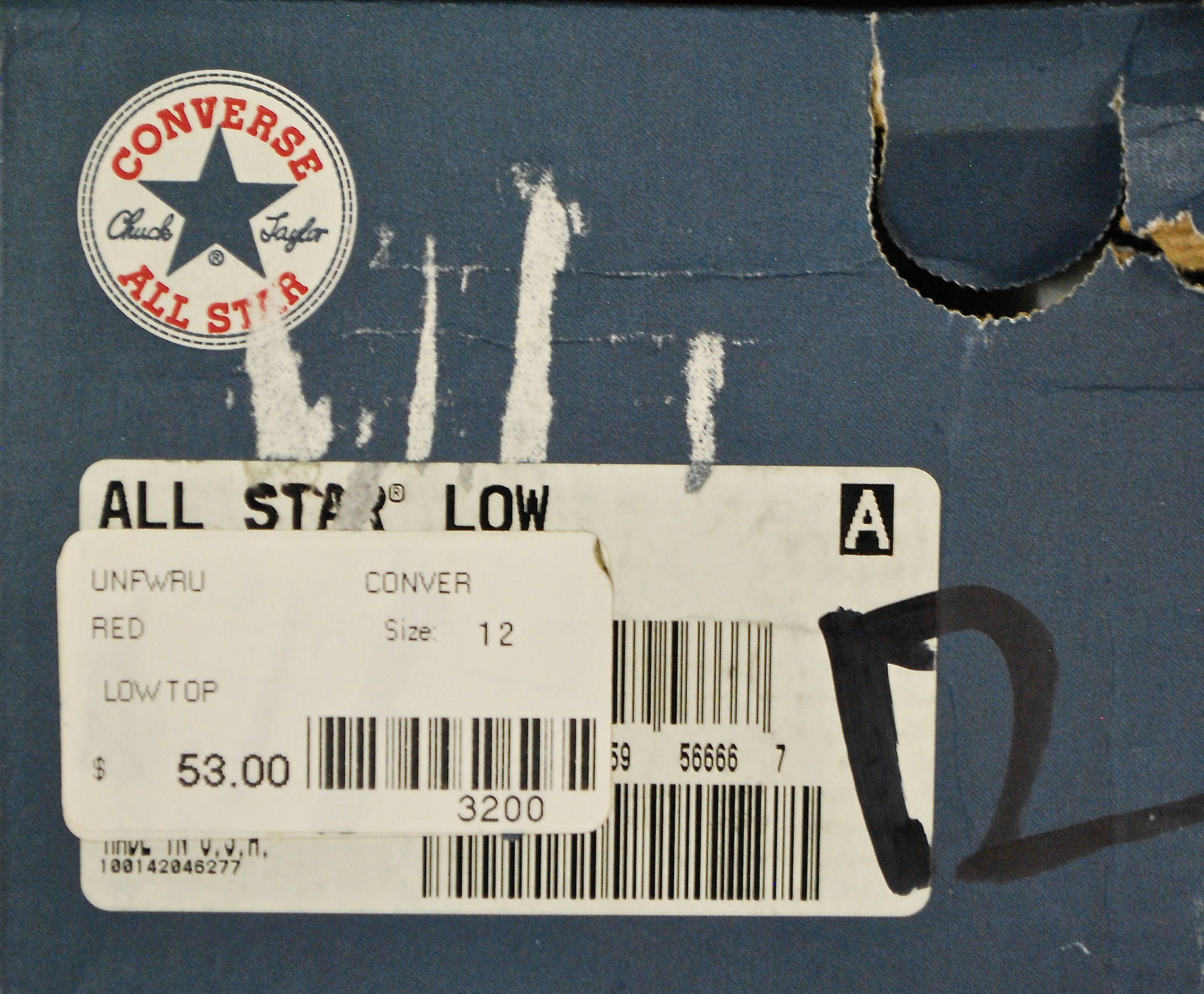 Vintage 1990's Deadstock Red CONVERSE CHUCK TAYLOR Lo-top Sneakers