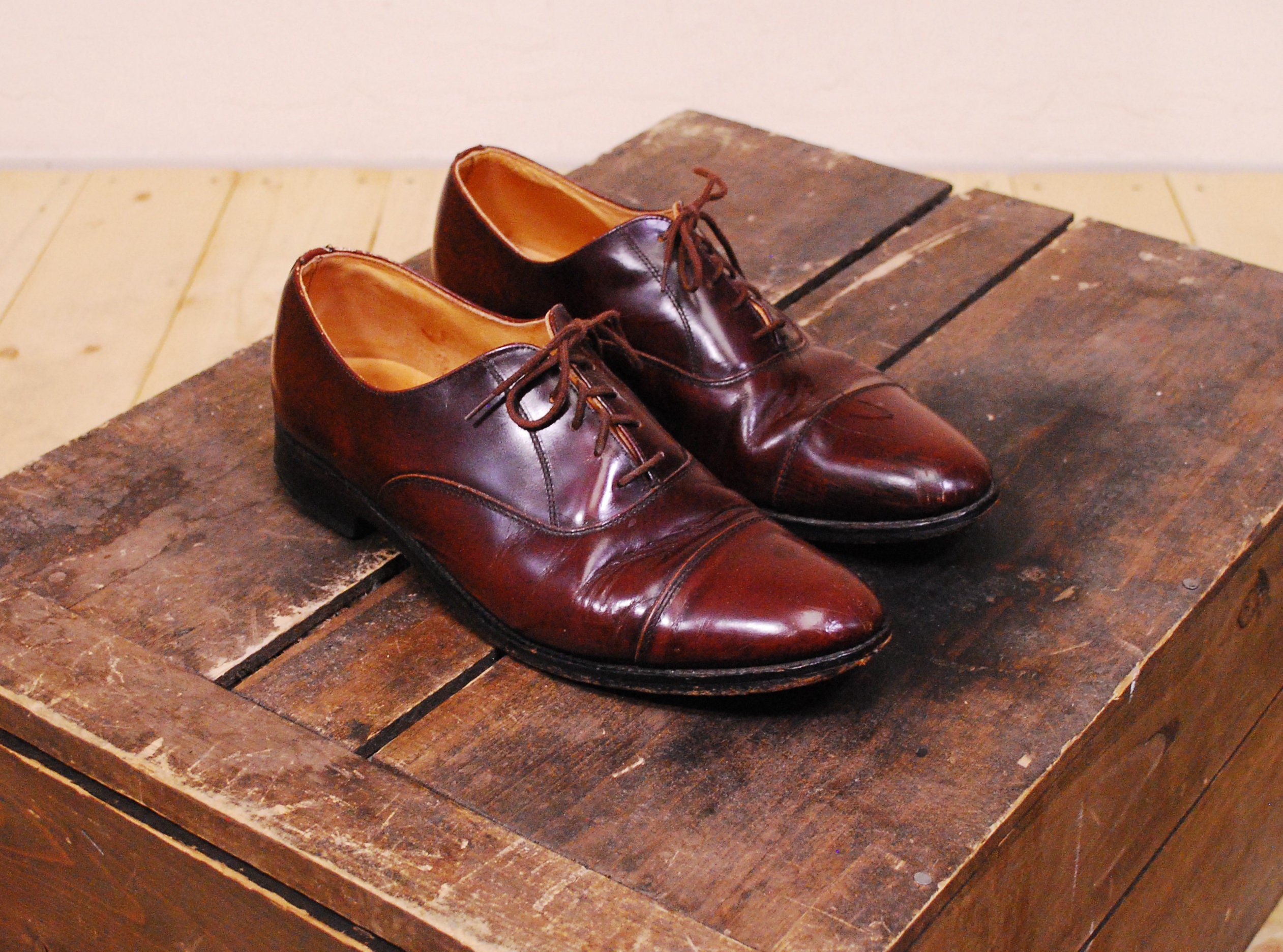 Peterborough row vintage shoes 10.5/E England My Original Vintage Shoe Collection (1890s-1940s) - YouTube main image 3
