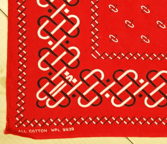 Vintage 1950's/60's Red WILDCAT Bandana / Color F… - image 2