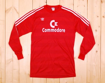 Vintage 1980's Red BAYERN MUNCHEN ADIDAS Football Jersey / Soccer Jersey / Commodore / Retro Collectable Rare