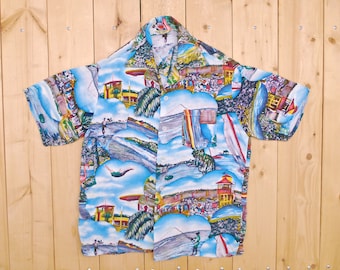 Vintage 1930's/40's Short Sleeve Cold Rayon HAWAIIAN Shirt / Made in CALIFORNIA / Cowpunk / Rockabilly / Retro Collectable Rare