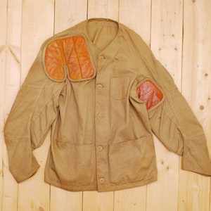 Vintage 1940's Rare Shooting Jacket. Leather Padded Vintage 1940's Rare Shooting Jacket. Leather Padded