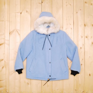 Vintage 1970&#39;s/80&#39;s Powder Blue HUDSON&#39;S BAY Blanket Hooded Coat with Fur Collar / 100% Wool / Retro Collectable Rare / bjr