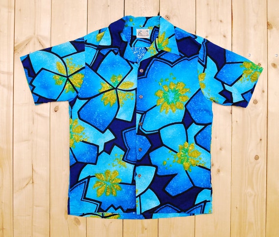 Vintage 1960's/70's Blue Bark Cloth ISLAND CASUALS