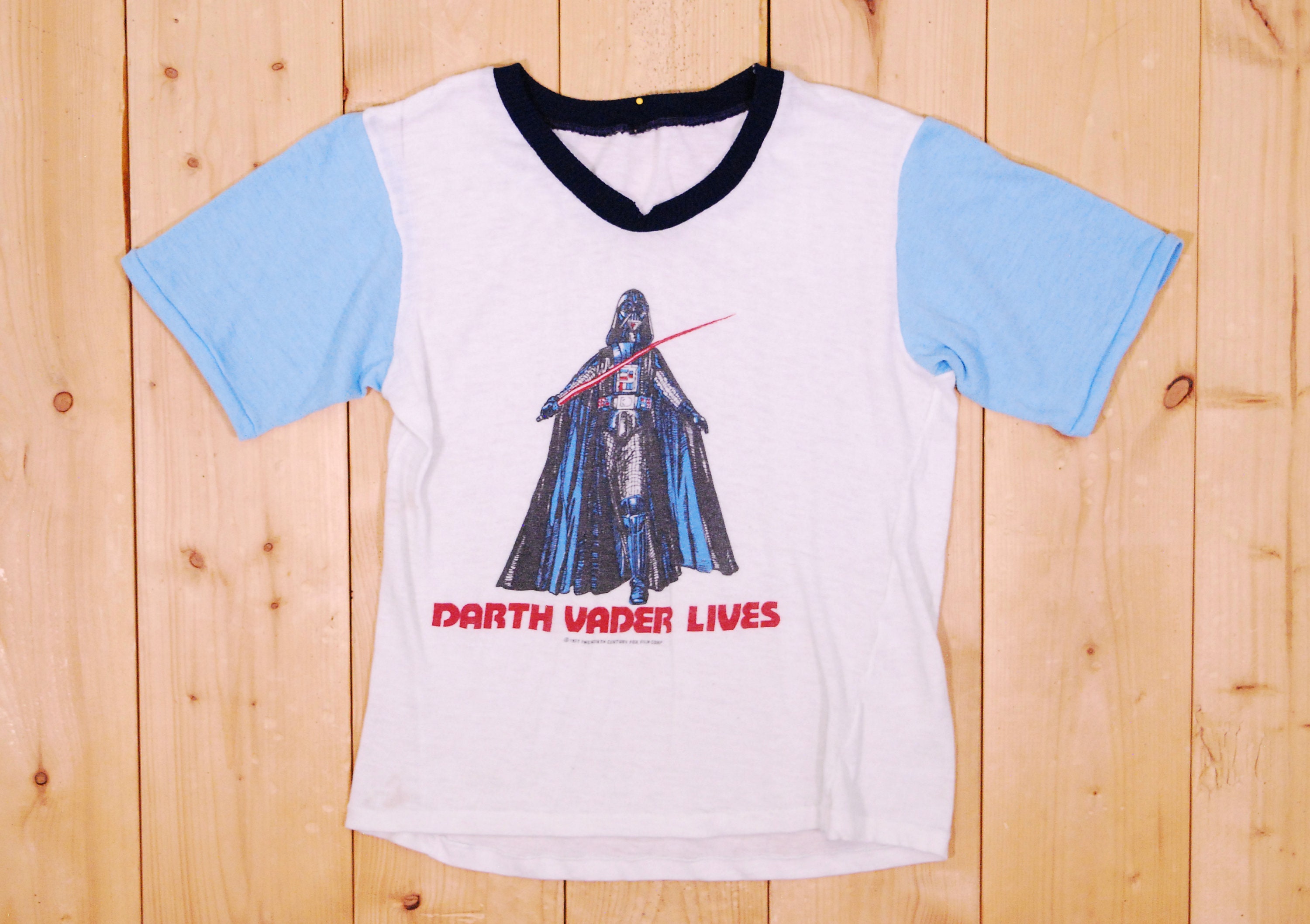 Vintage 1977 STAR WARS Darth Vader Lives T-shirt / Retro 