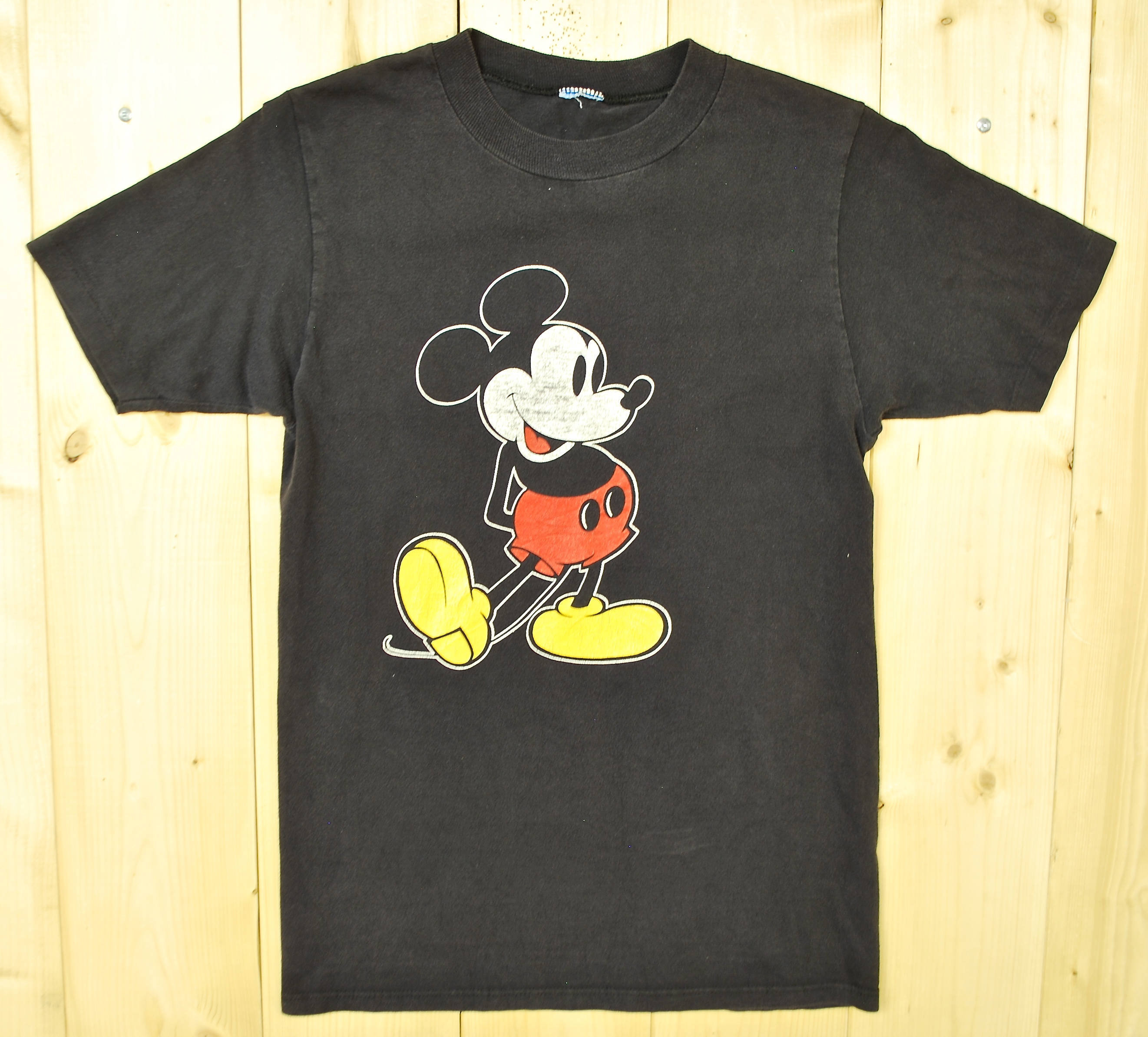 mickey mouse black t shirt