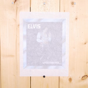Vintage 1970&#39;s Original ELVIS LIVES FOREVER Iron On Heat Transfer / Retro Collectable Rare