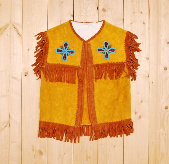 Vintage 1950's/60's First Nations Hand Beaded Buc… - image 1