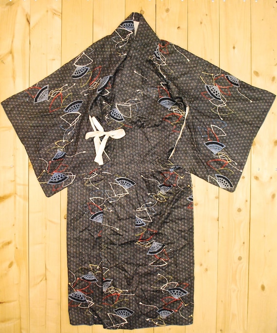 Vintage 1940's/50s Silk Kimono with Fan Motif / Le