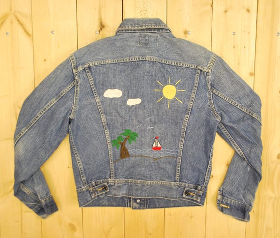 Vintage 1960's/70's LEE Embroidered Denim Jean Jacket Vintage 1960's/70's LEE Embroidered Denim Jean Jacket