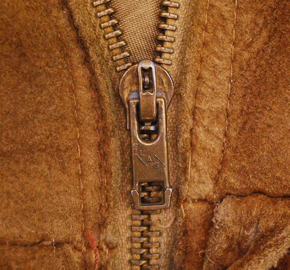 Vintage 1950's/60's First Nations Light Tan Hand Beaded Buck Skin Suede Fringe Jacket / Native American / Retro Collectable Rare View 3