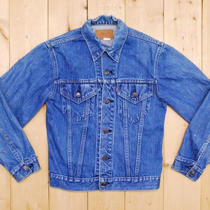 Vintage 1970's/80's LEVIS Type III Trucker Denim Jean Jacket / Made in U.S.A. / Retro Collectable Rare