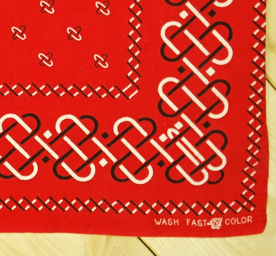 Vintage 1950's/60's Red WILDCAT Bandana / Color F… - image 3