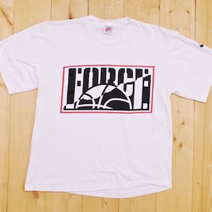 Vintage jaren 1990 wit NIKE FORCE T-shirt/gemaakt in U.S.A./Retro Collectable zeldzame