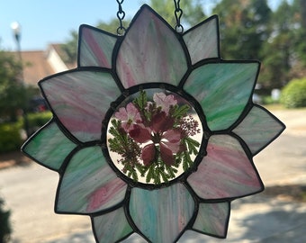 Flower suncatcher - featuring  pressed flower center - READY TO SHIP! Great Mother’s Day gift!