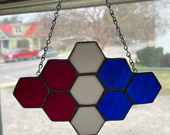 American Honey - Honeycomb Suncatcher  ** This item is ready to ship!