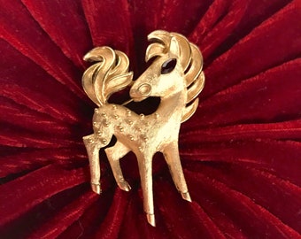 Desirable Horse Brooch By Tradition