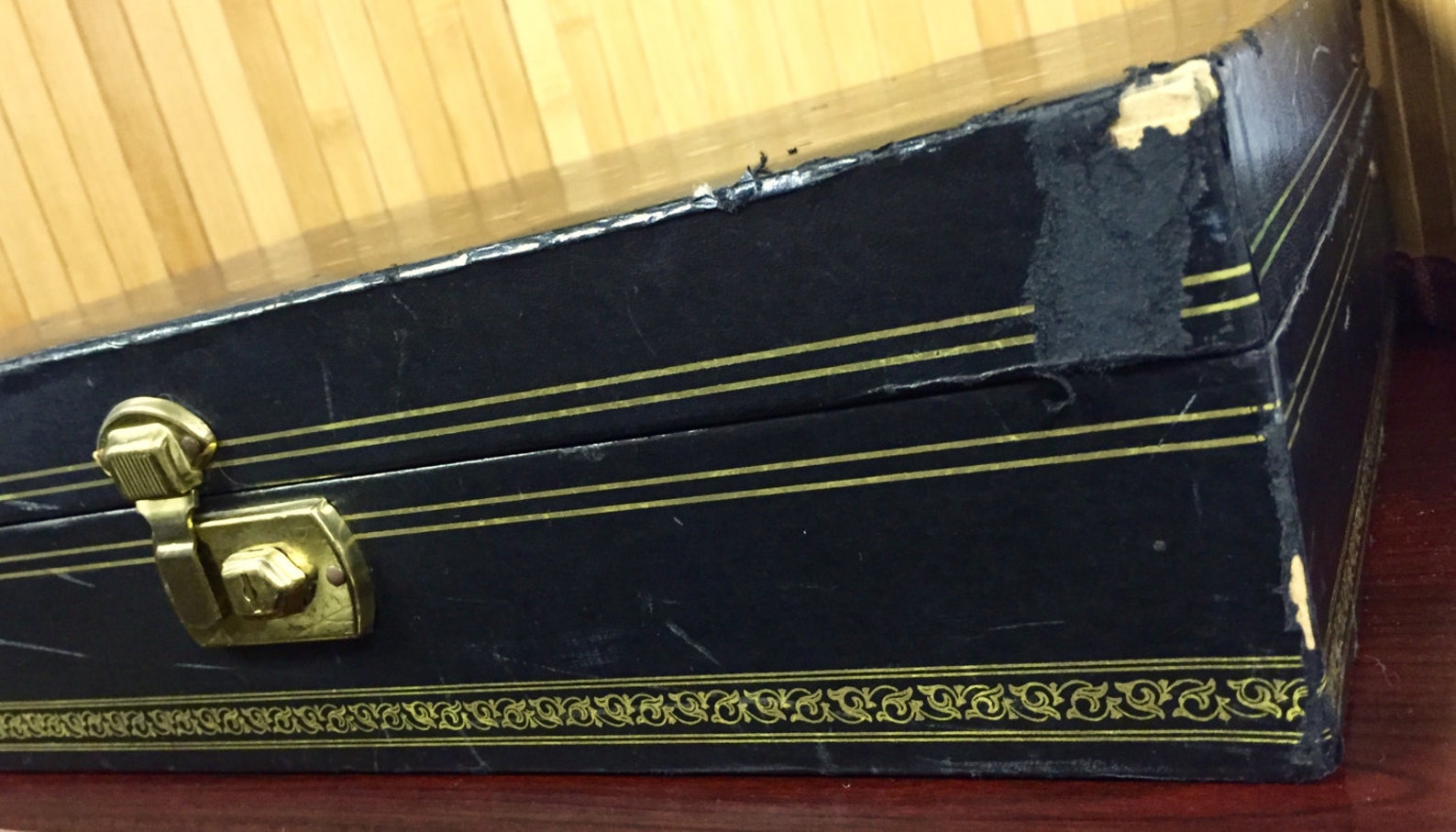 Midcentury Locking Mele Mirrored Jewelry Box With Key Etsy