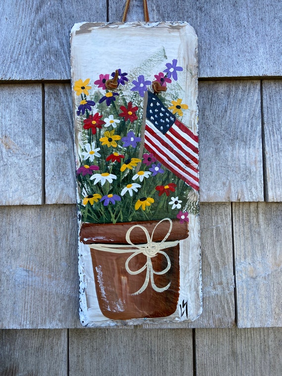 Patriotic flower sign, Painted slate, Garden decor, painted slate sign, painting on slate, Spring porch sign, Outdoor Spring decor