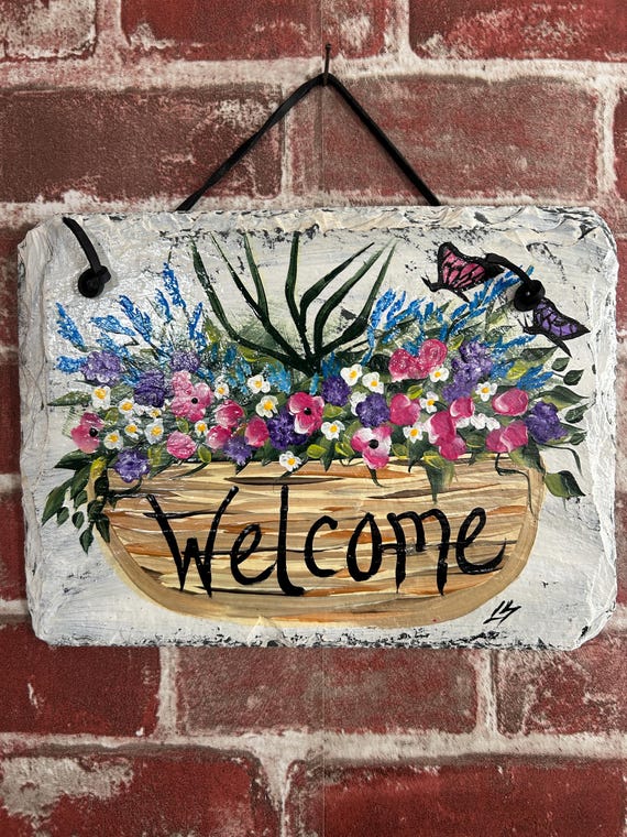 Hand-Painted Floral Slate Welcome Sign: Garden Decor (7x10)