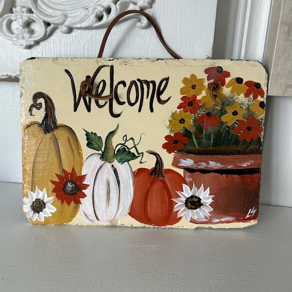 Painted pumpkin slate sign, welcome plaque, door hanger, Pumpkin slate sign, Fall sign, welcome sign, Painted slate, slate sign, porch decor