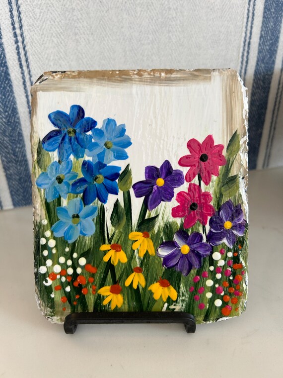 Painted floral slate, Spring kitchen art, painted floral,slate , spring decor, floral painted slate, floral mantle art. floral shelf sitter