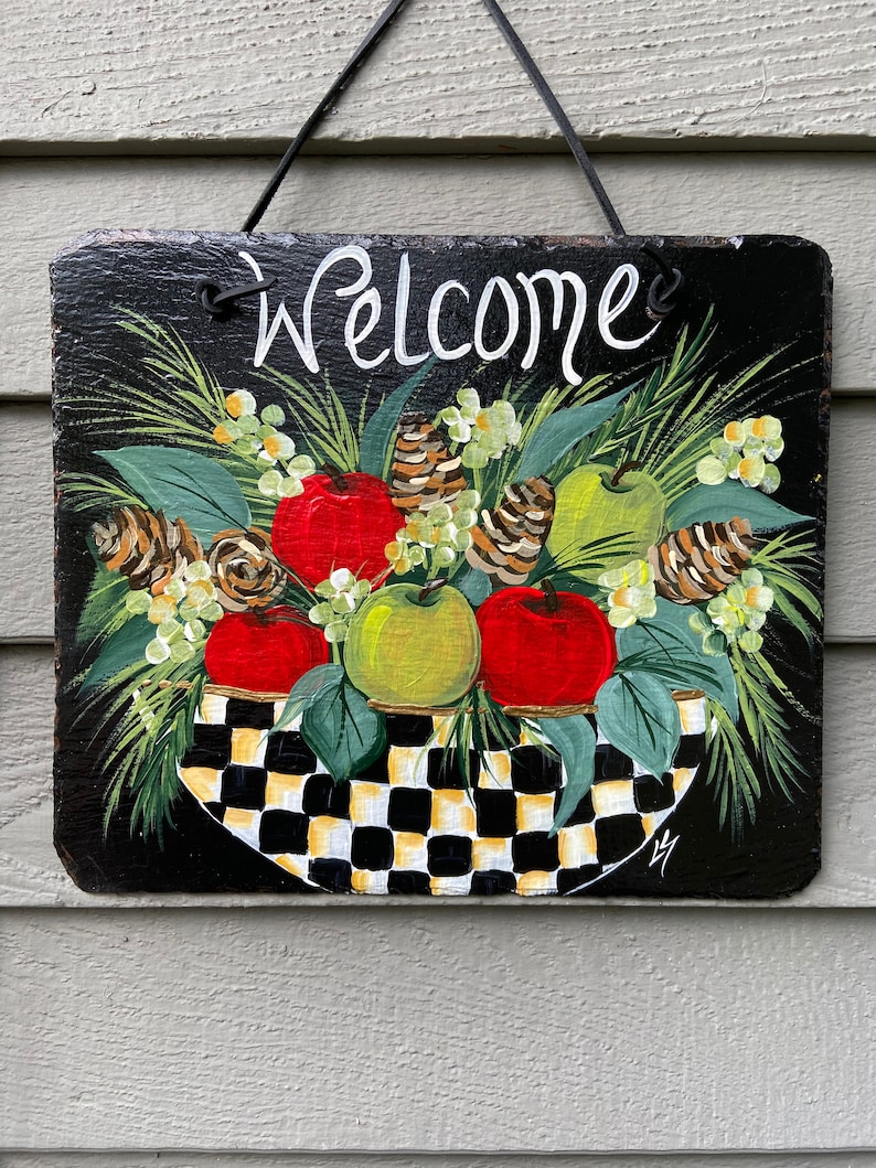 Slate welcome plaque Hand Painted Winter Slate Slate sign Winter Welcome sign Winter Slate Sign Christmas slate Winter door hanger