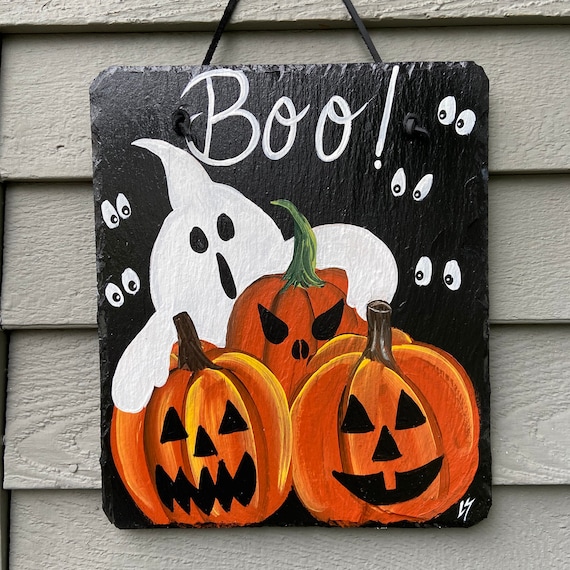 Painted Halloween slate plaque, welcome plaque, Halloween door hanger, Halloween sign, welcome sign, Painted slate, slate sign, porch decor