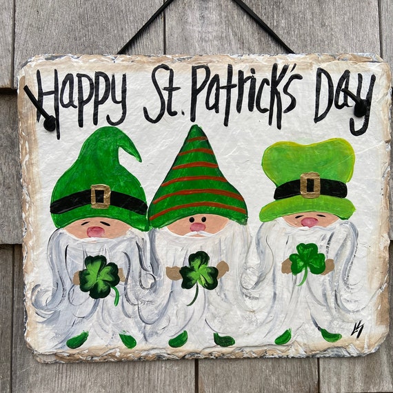 Irish slate sign, St. Patrick's Day Slate door hanger, St Patricks Day decor, Irish decor, Irish sign, St Patricks Day sign, painted slate