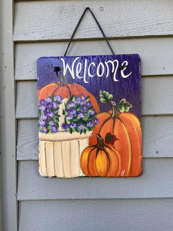 Hand Painted Fall Mums and pumpkin slate welcome sign: Fall porch decor